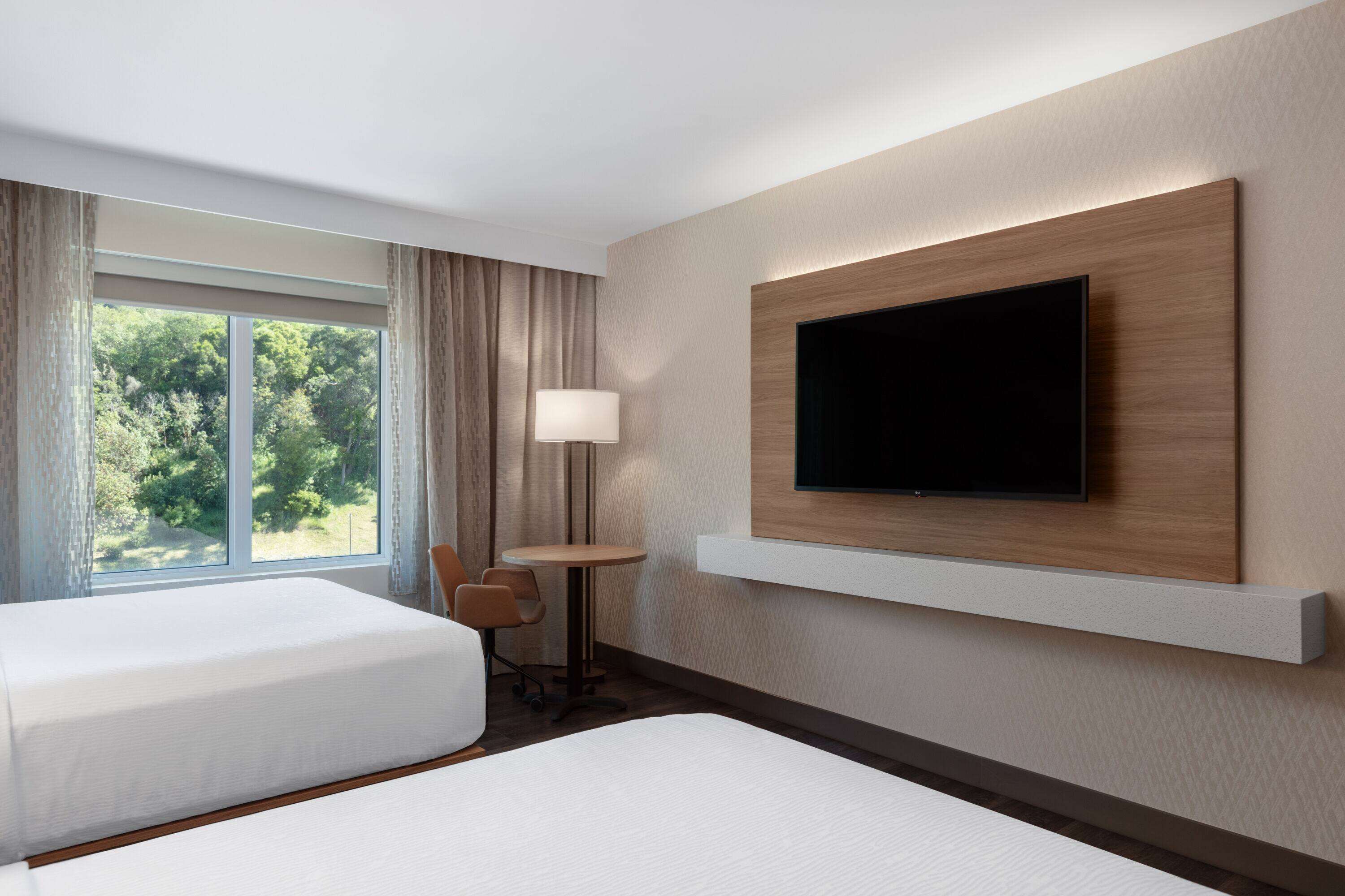 Wyndham Garden Redwood Valley