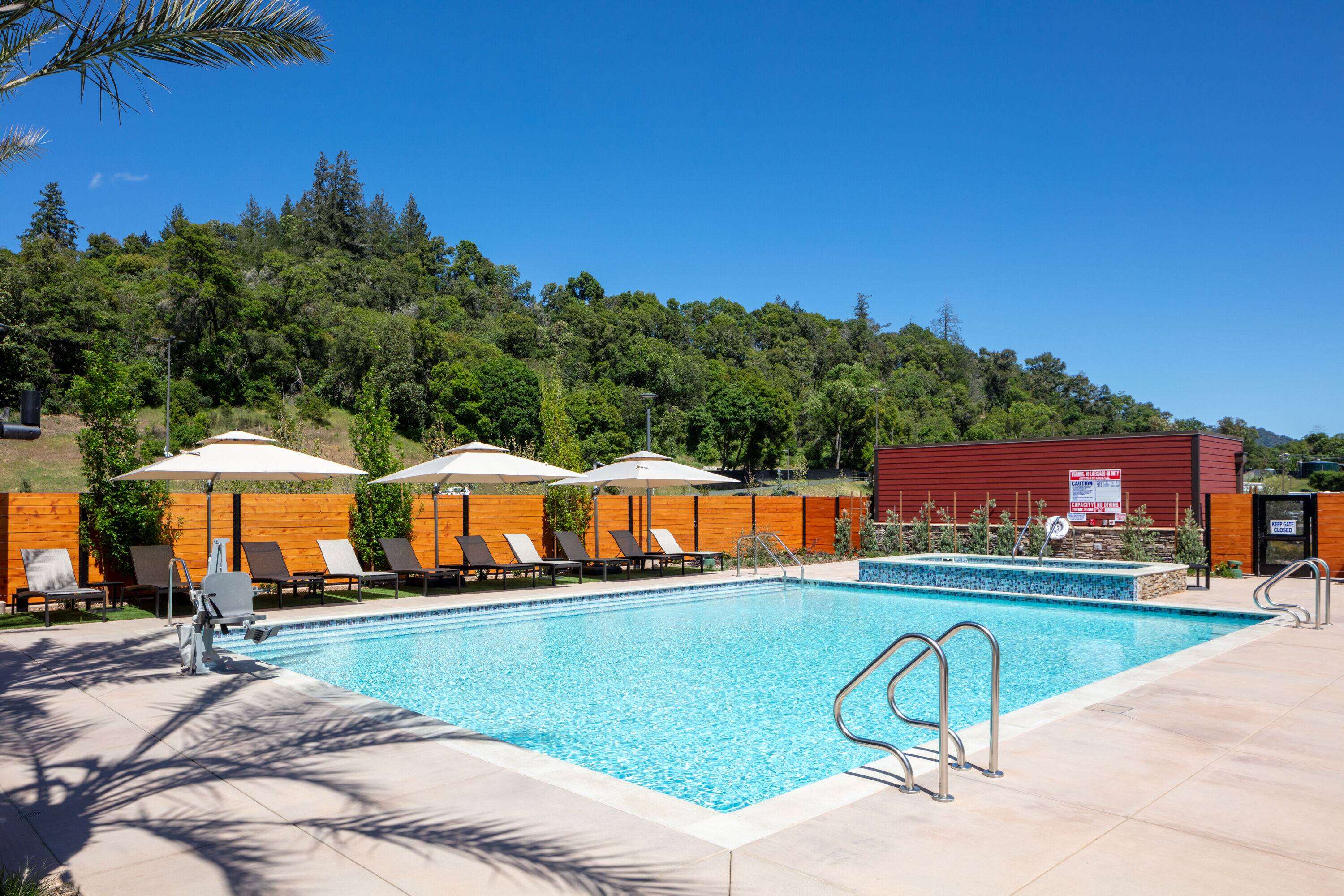 Wyndham Garden Redwood Valley