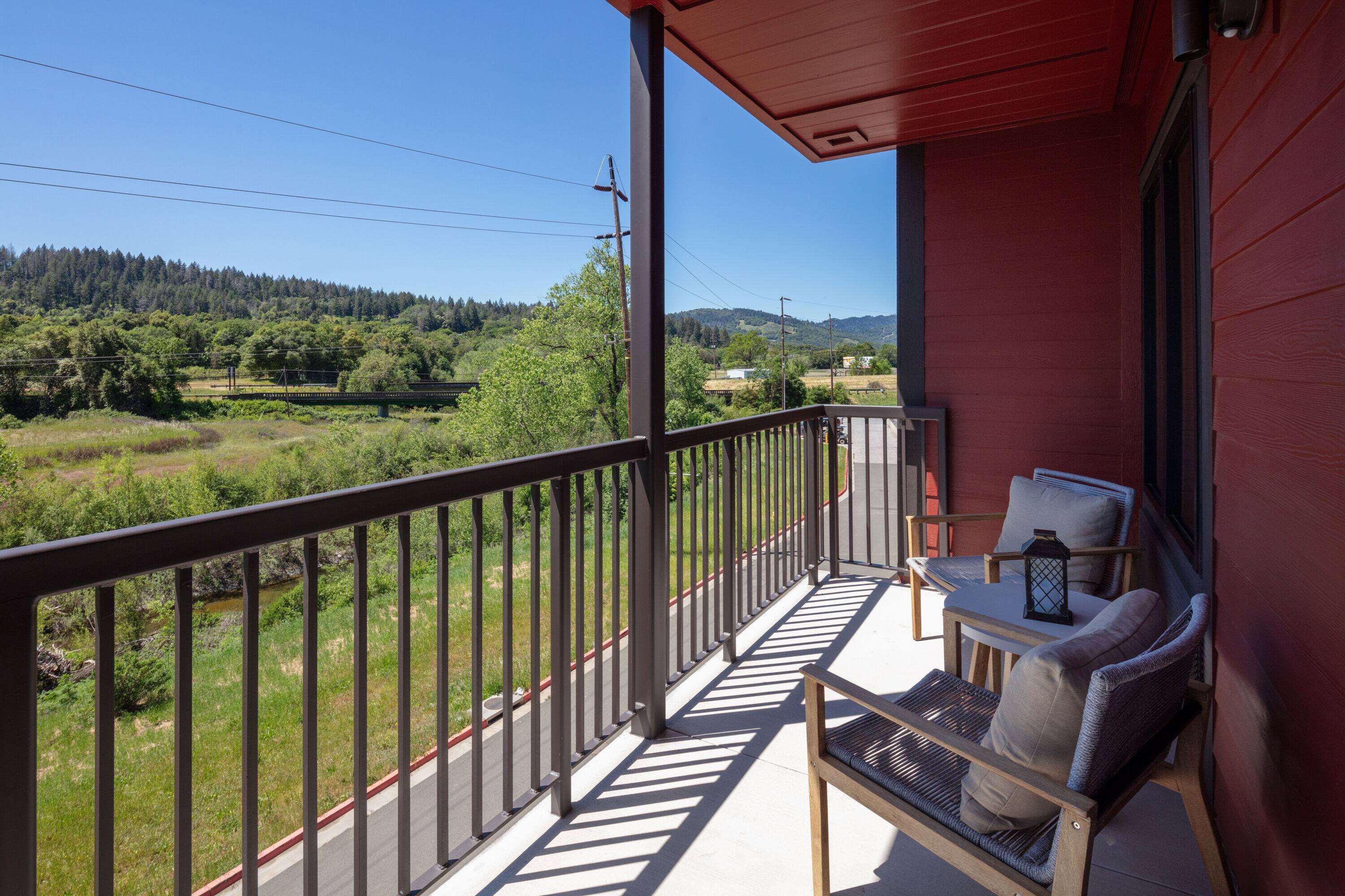 Wyndham Garden Redwood Valley