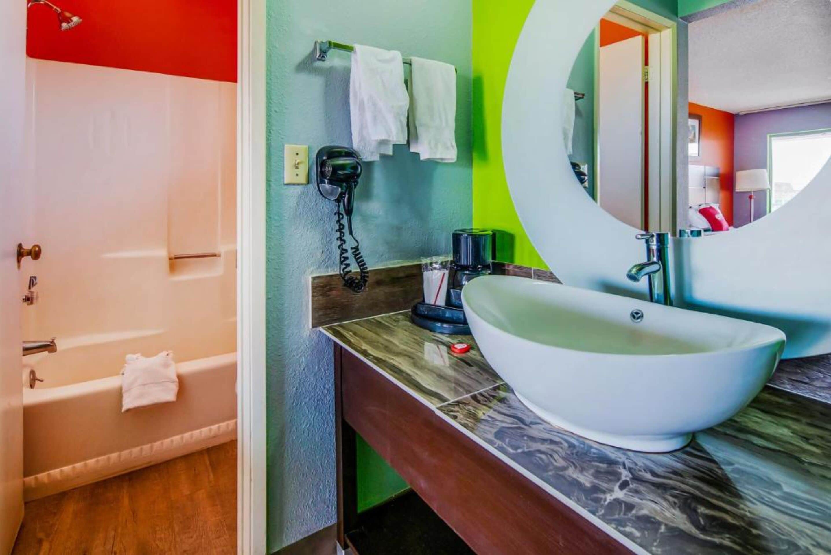 OYO Hotel Europa Ridgecrest CA - W Upjohn Ave