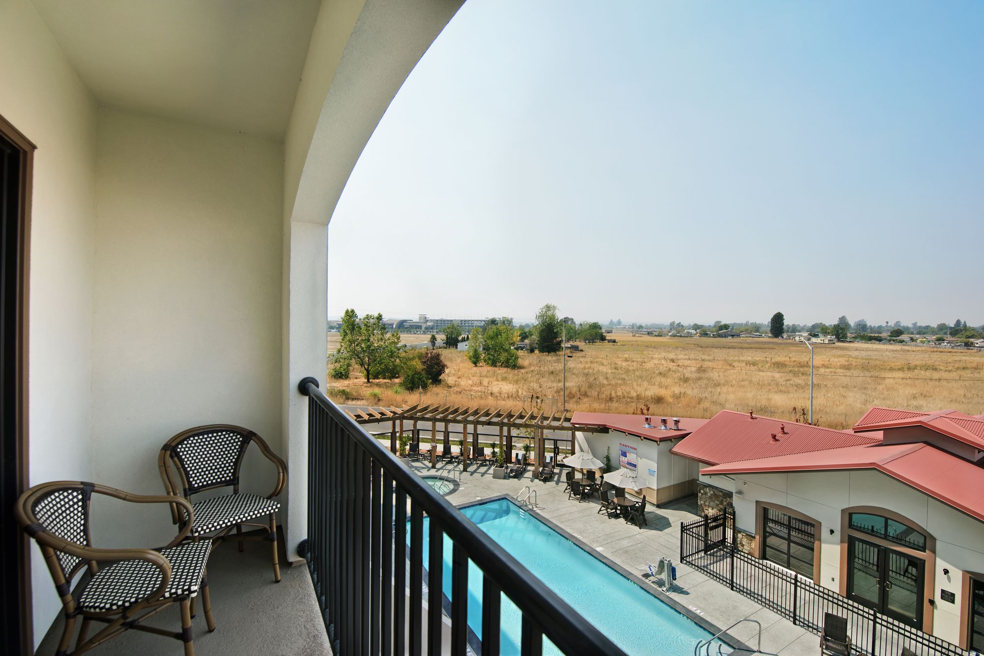 Oxford Suites Sonoma County