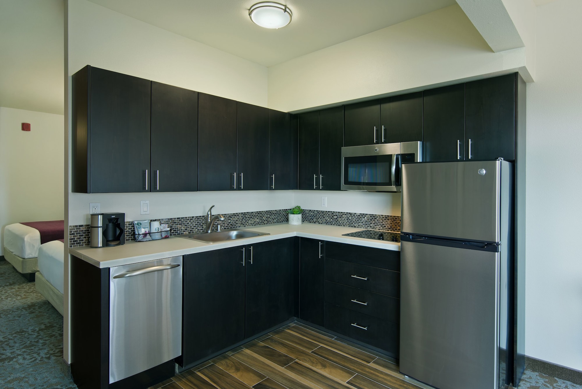 Oxford Suites Sonoma County