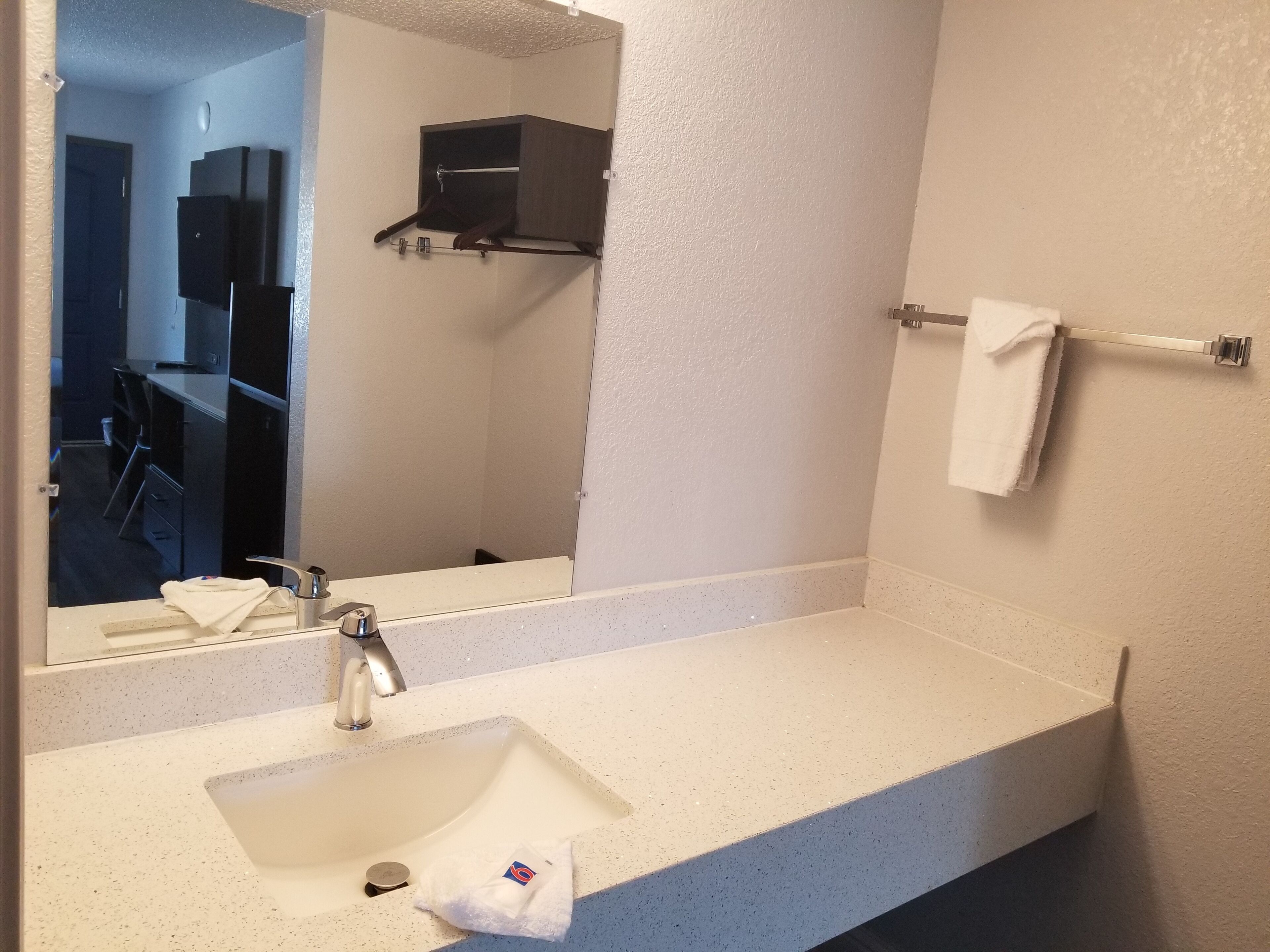 Motel 6 Sacramento, CA - Natomas & SMF Airport