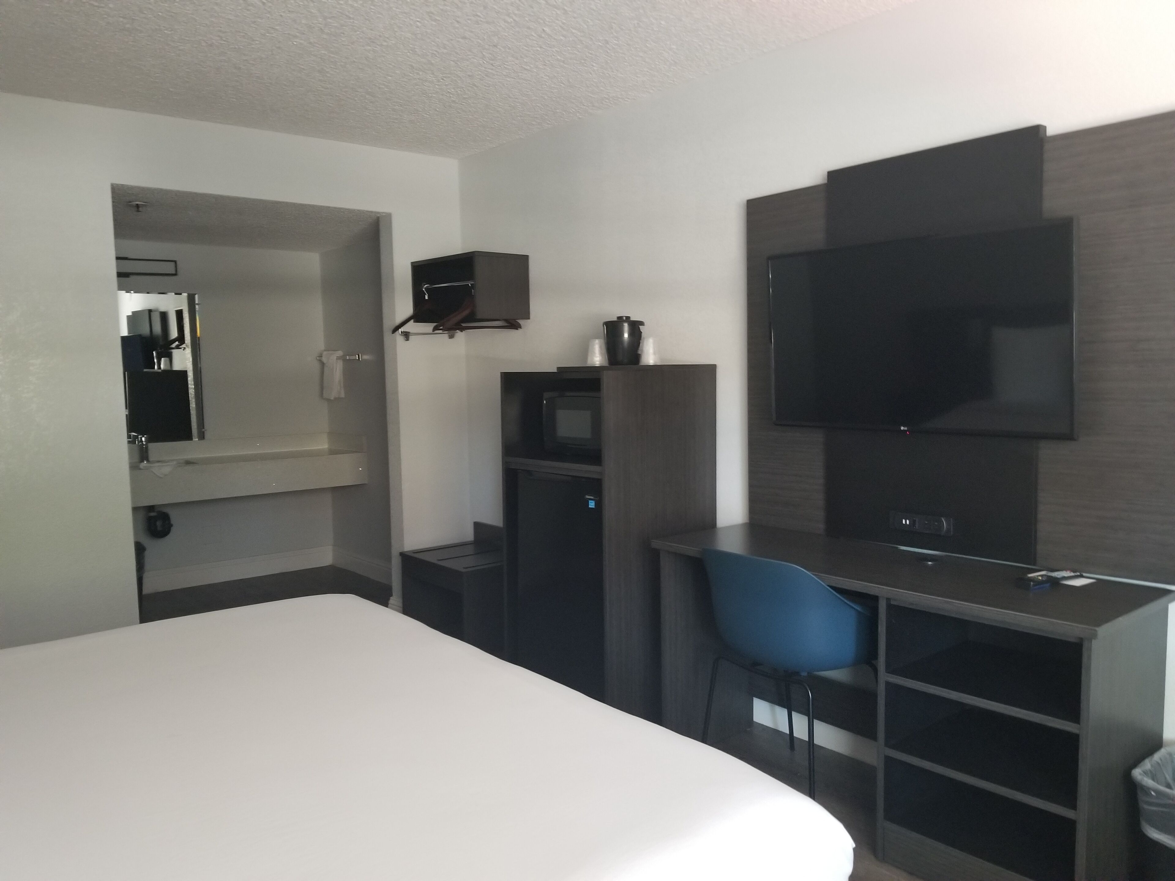 Motel 6 Sacramento, CA - Natomas & SMF Airport