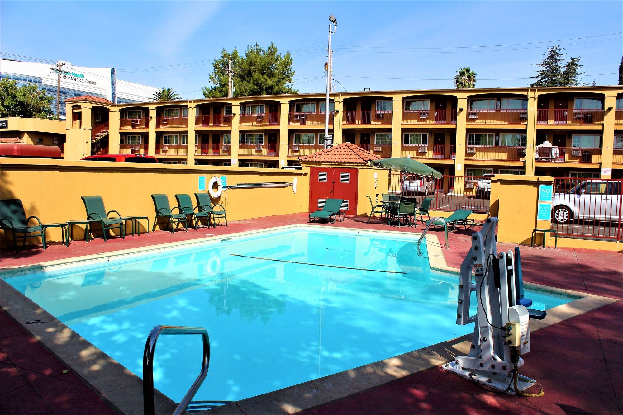 Red Lion Inn & Suites Sacramento