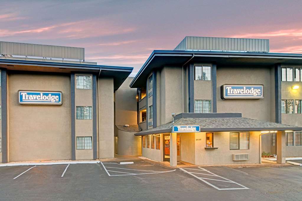 Travelodge by Wyndham Sacramento / Rancho Cordova