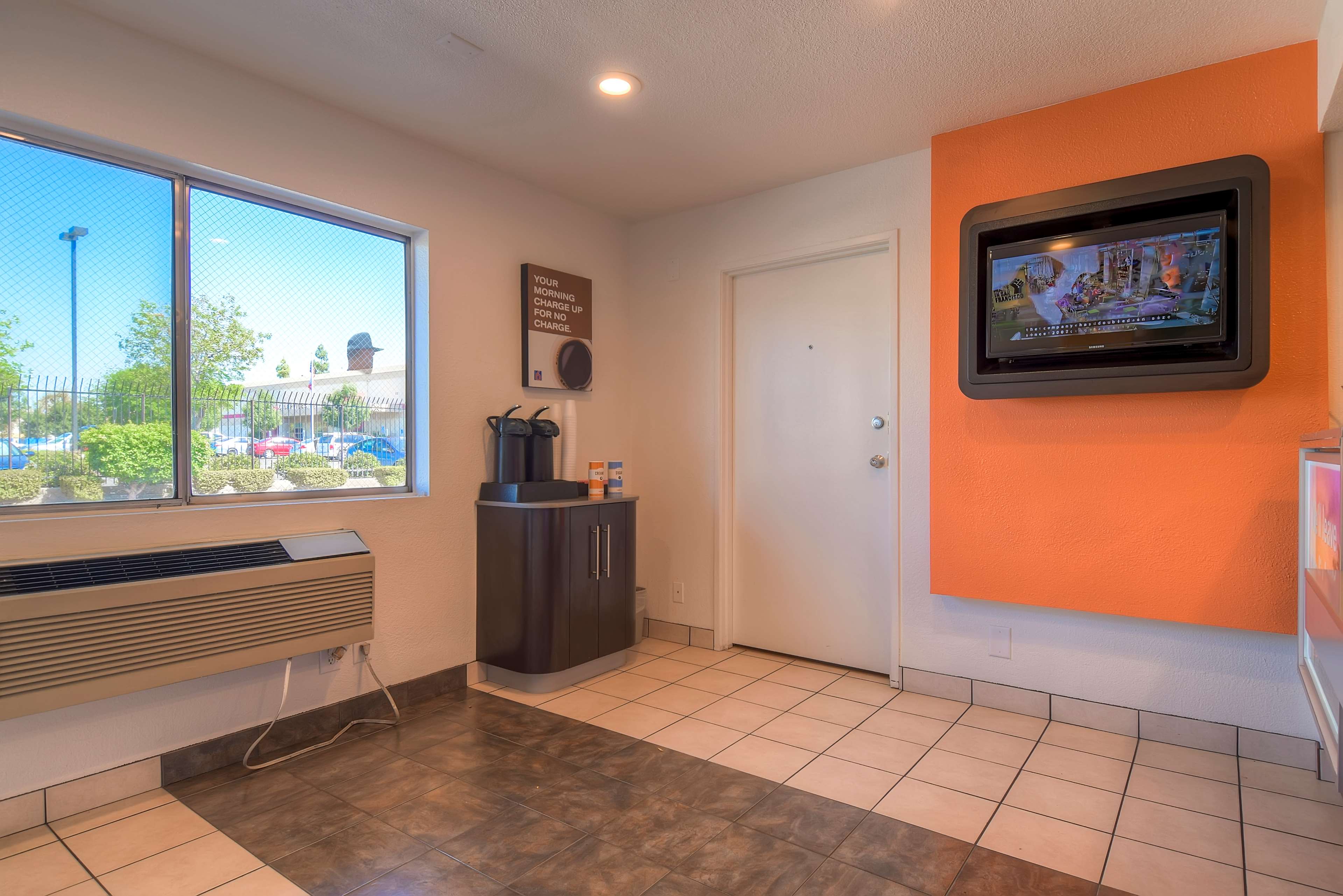 Motel 6 San Bernardino South