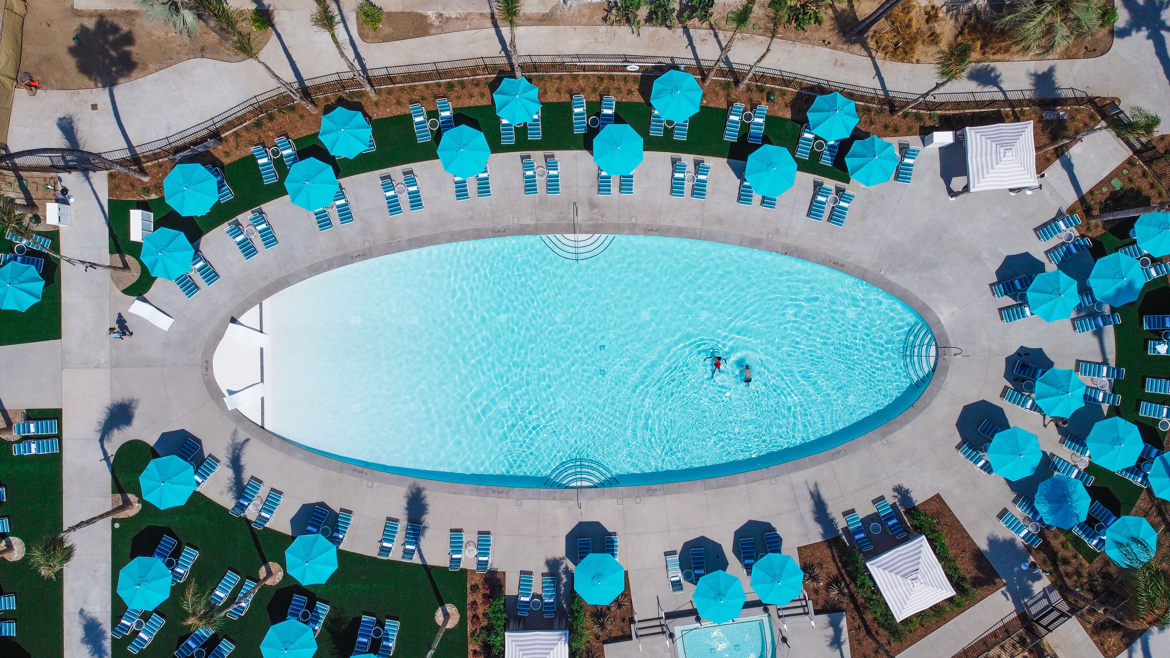 Town and Country Resort