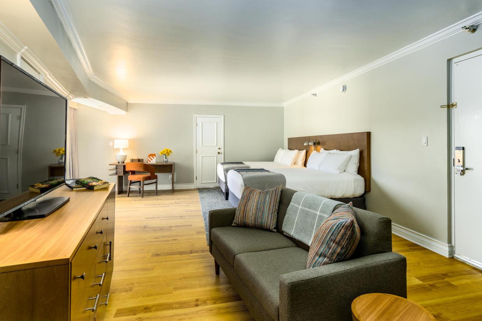 Town and Country Resort