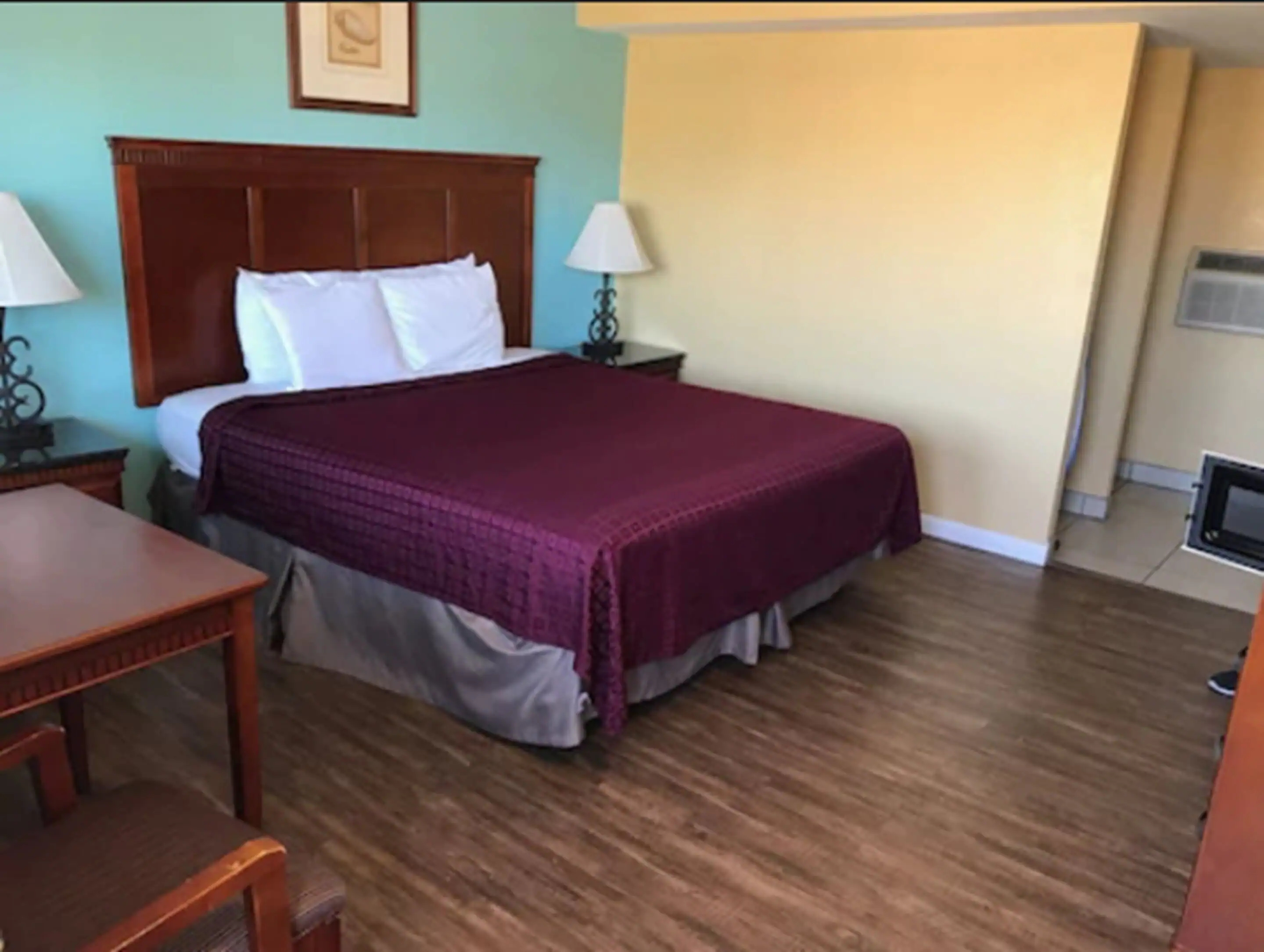 Travelodge by Wyndham San Diego SeaWorld