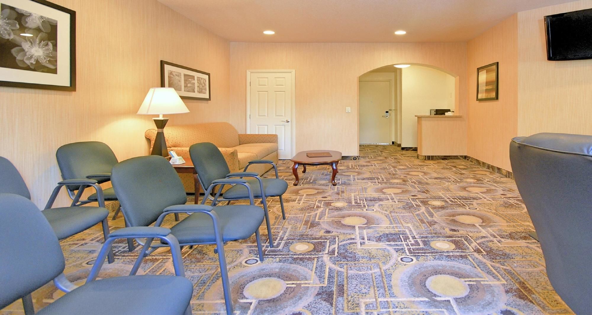 Best Western San Dimas Hotel & Suites