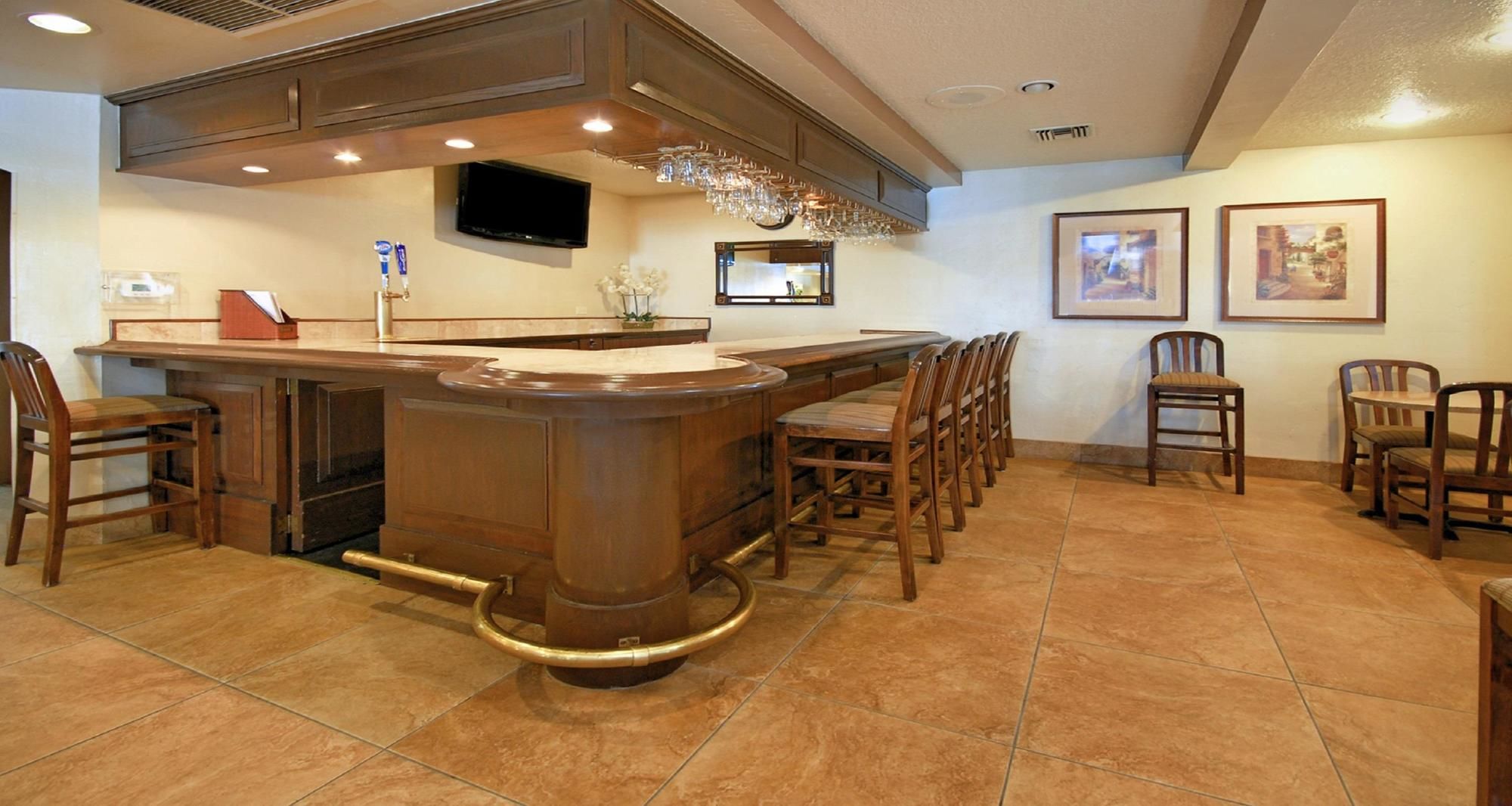 Best Western San Dimas Hotel & Suites