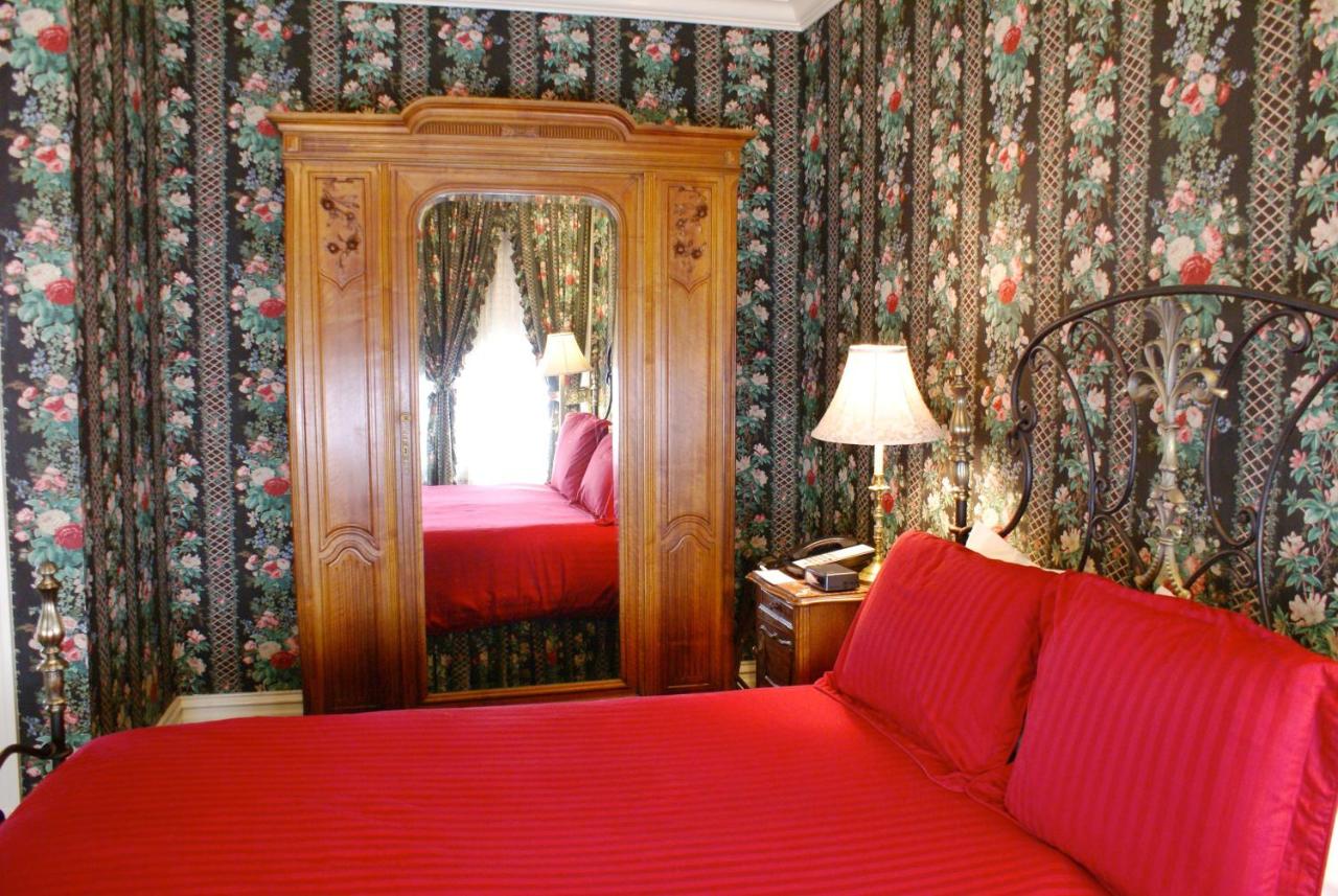 Nob Hill Inn