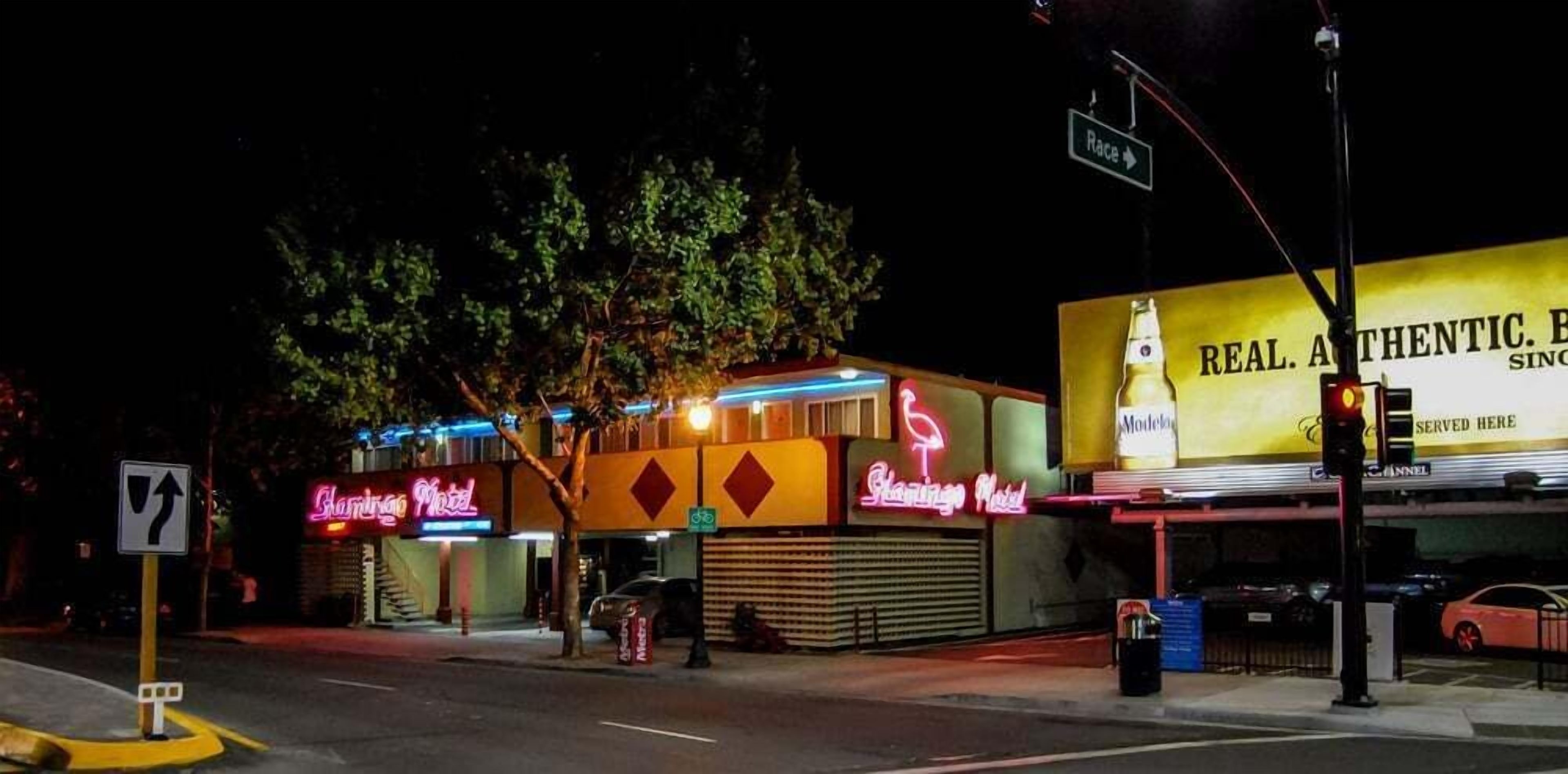 Flamingo Motel