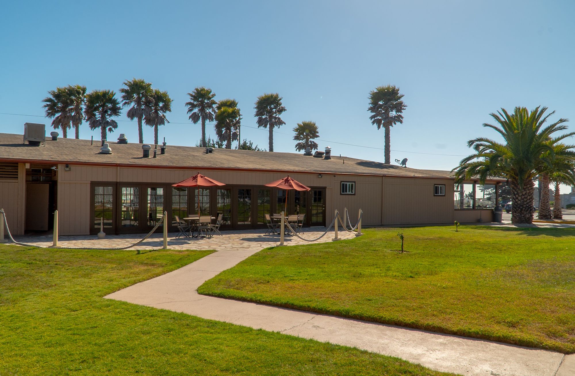 San Simeon Lodge