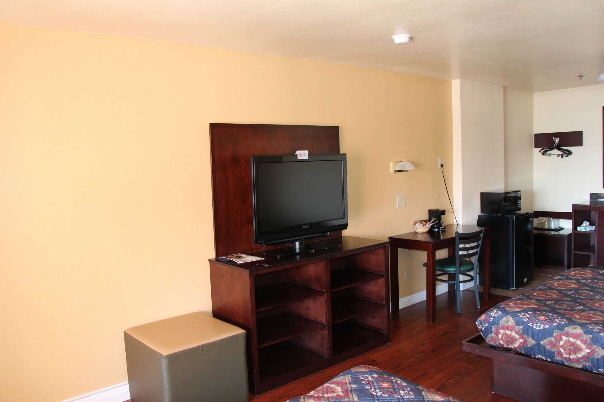 Budget Inn Santa Ana