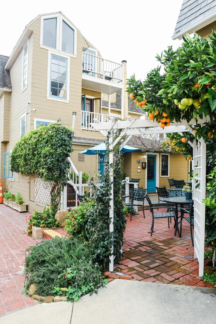 Bath Street Inn