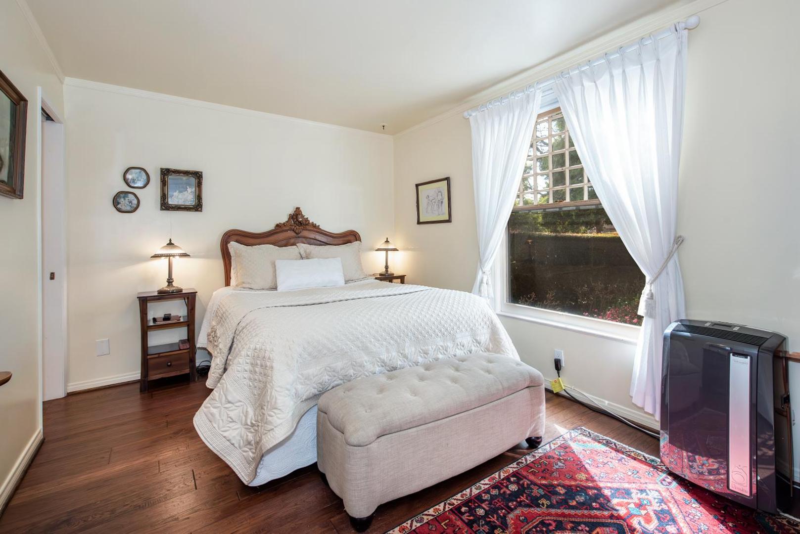 Bath Street Inn