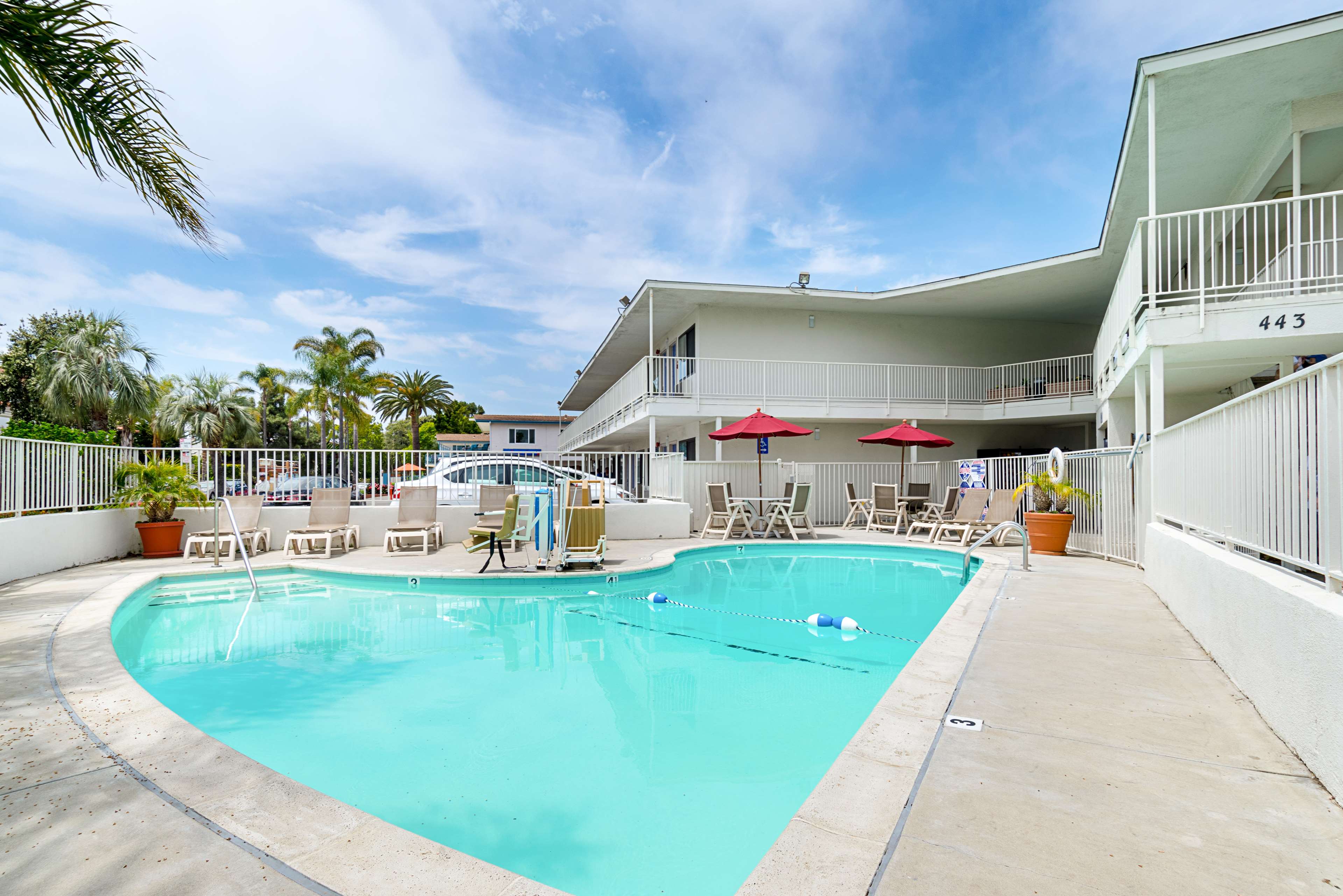 Motel 6 Santa Barbara Beach