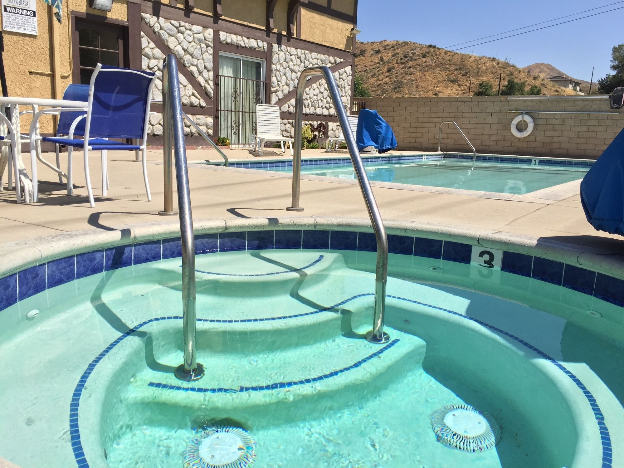 Travelodge by Wyndham Santa Clarita/Valencia