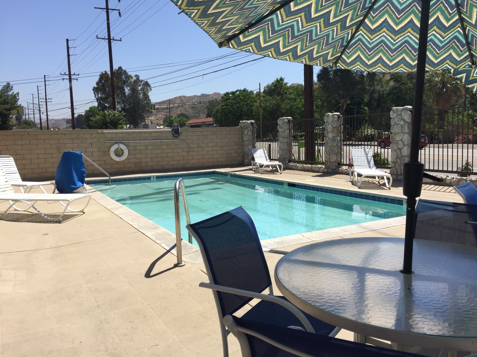 Travelodge by Wyndham Santa Clarita/Valencia