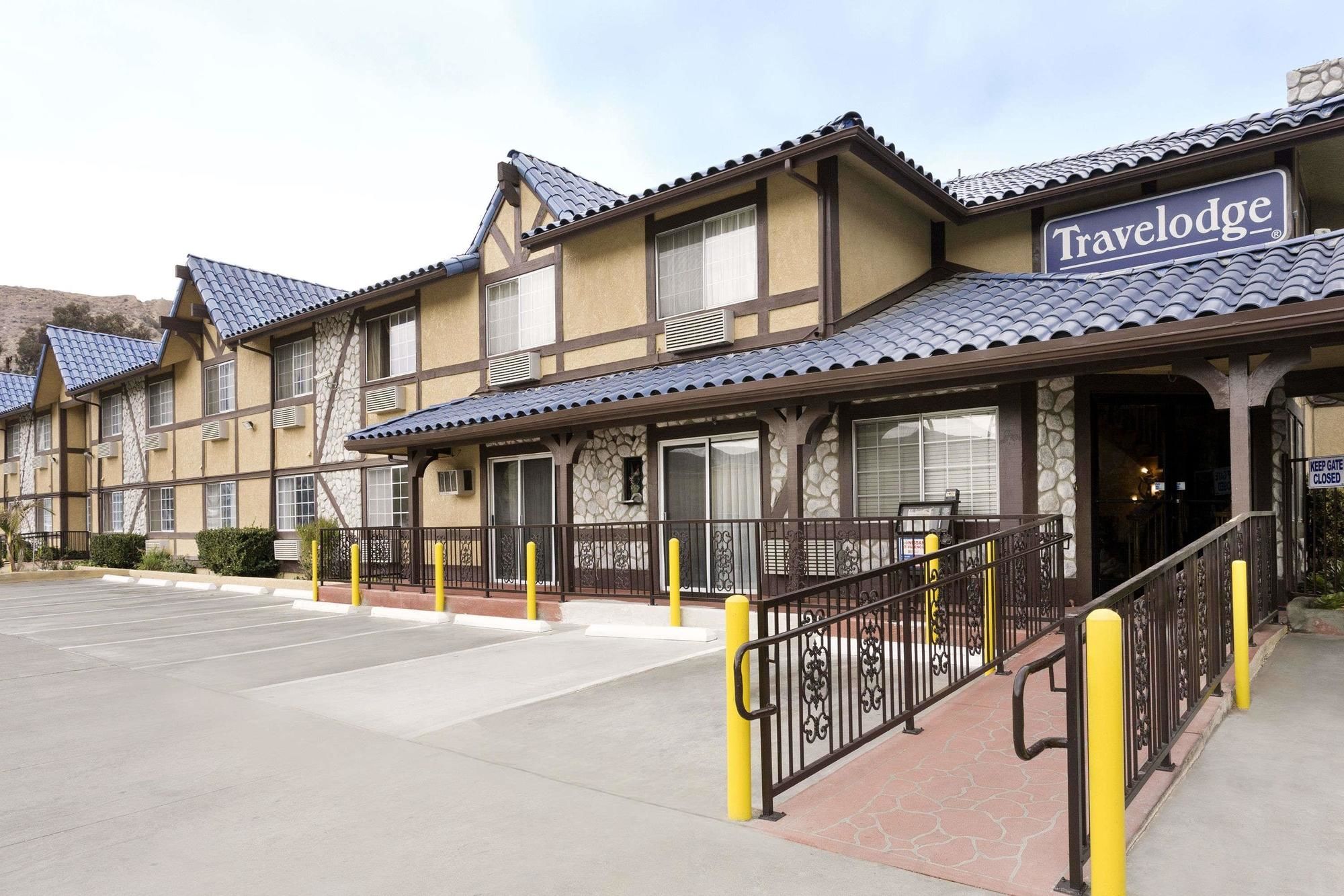 Travelodge by Wyndham Santa Clarita/Valencia
