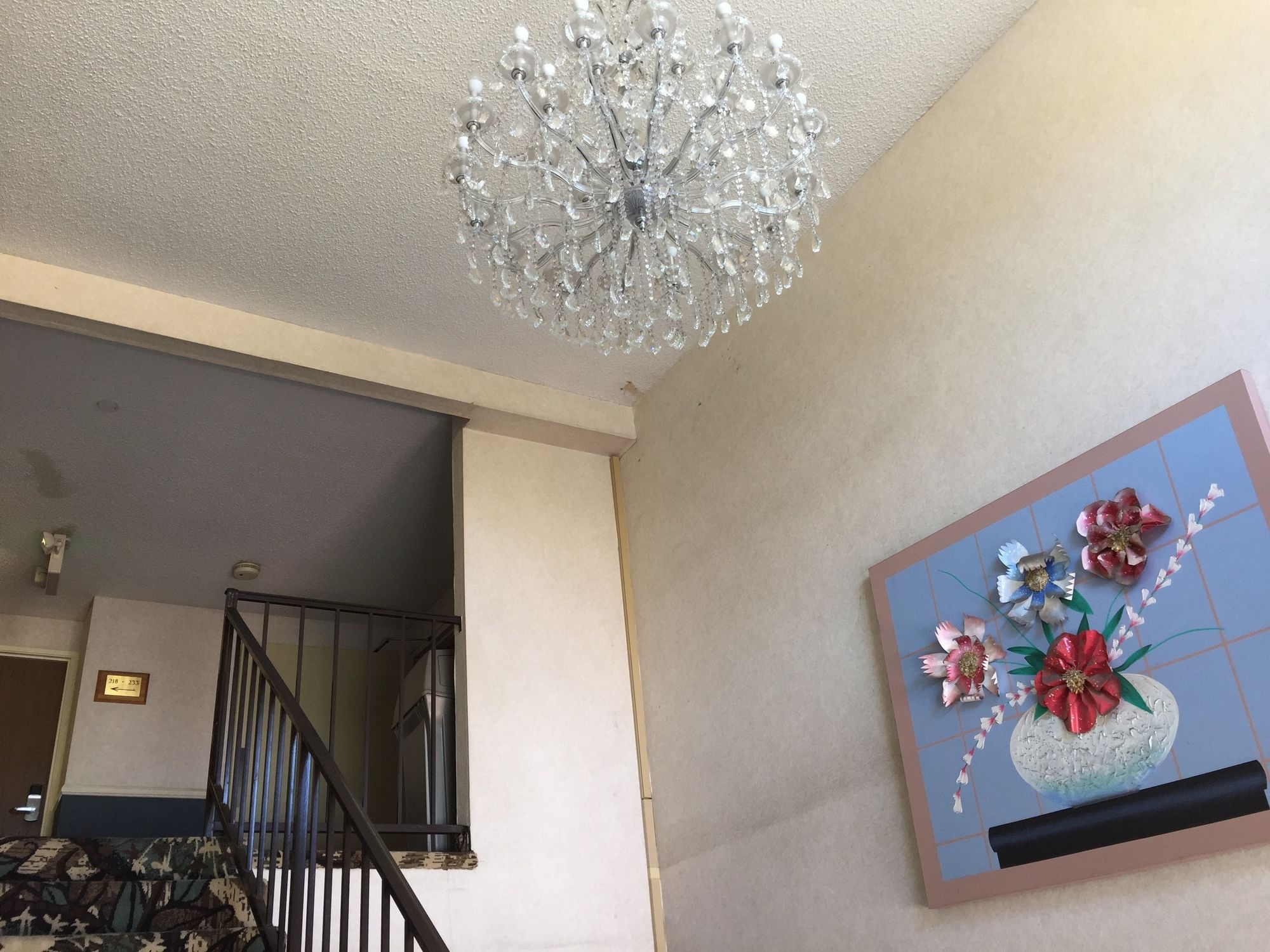 Travelodge by Wyndham Santa Clarita/Valencia