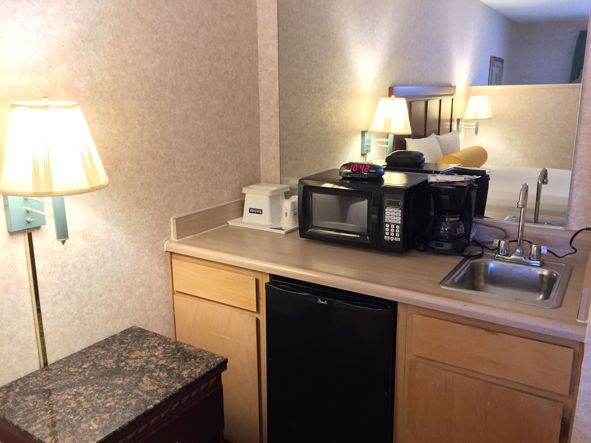 Travelodge by Wyndham Santa Clarita/Valencia