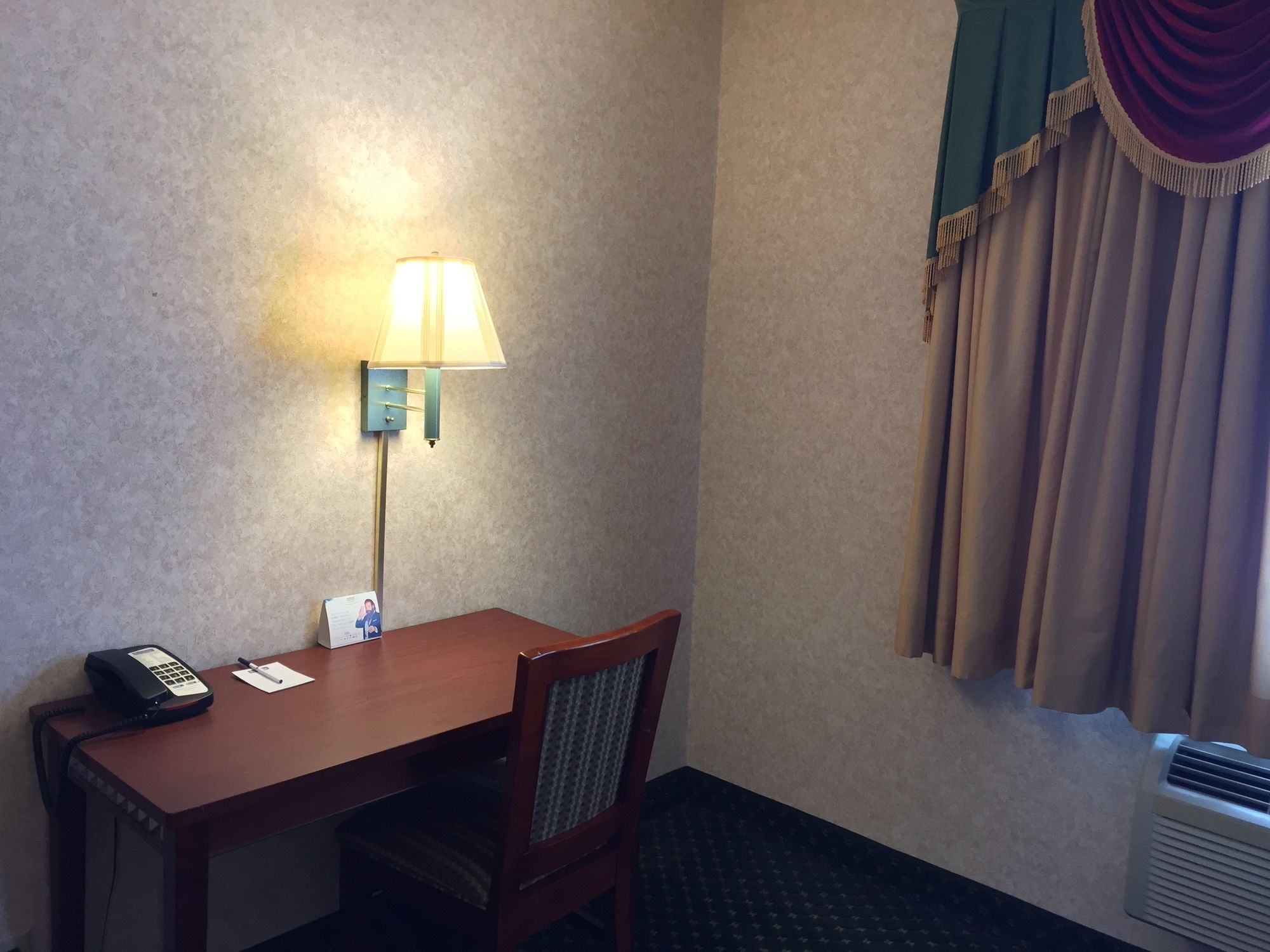 Travelodge by Wyndham Santa Clarita/Valencia