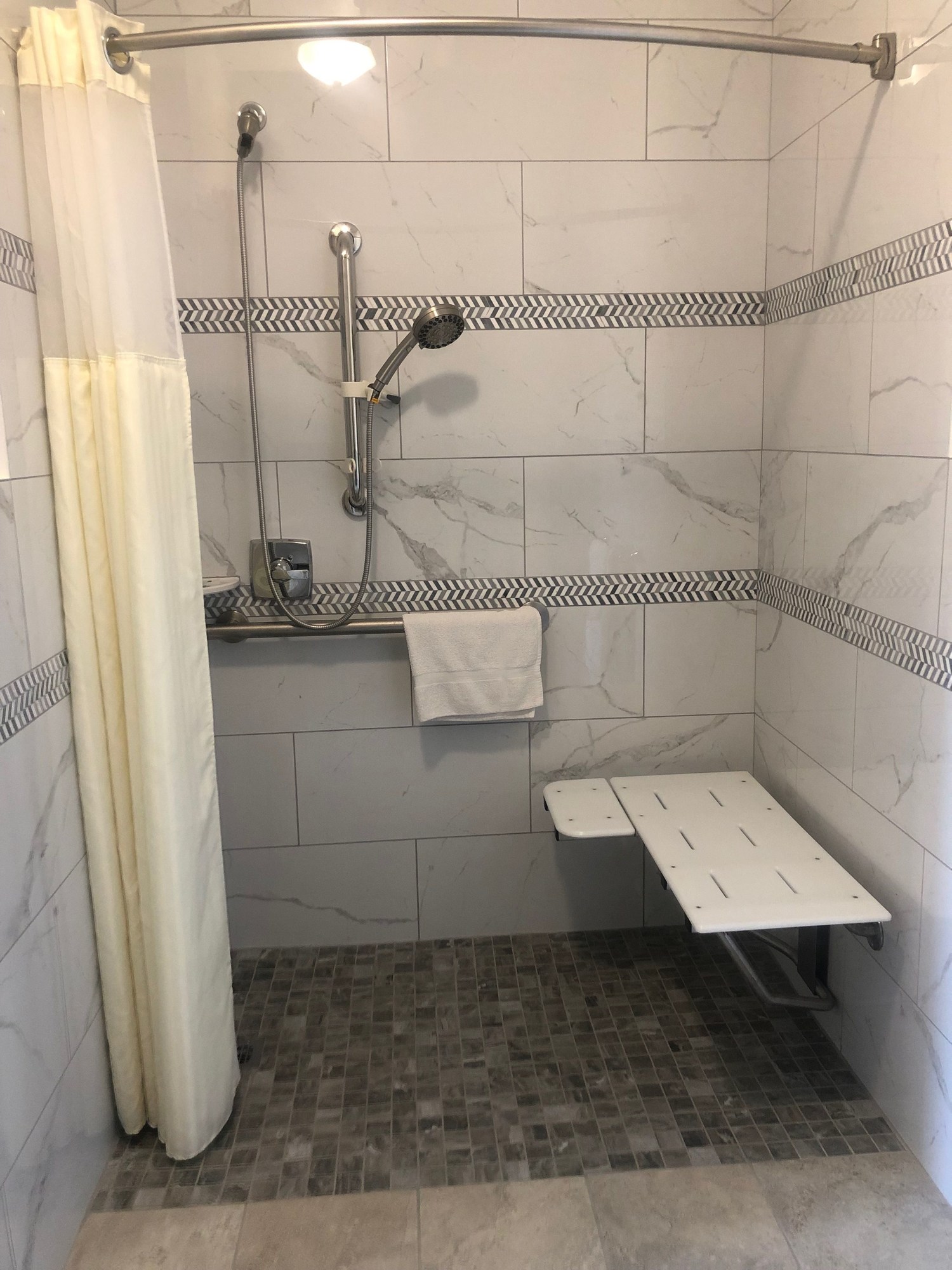 Travelodge by Wyndham Santa Clarita/Valencia
