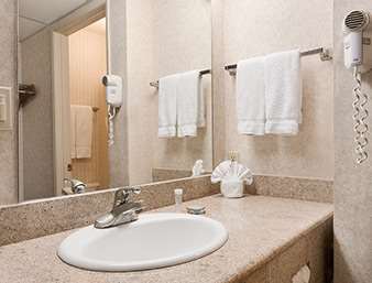 Travelodge by Wyndham Santa Clarita/Valencia