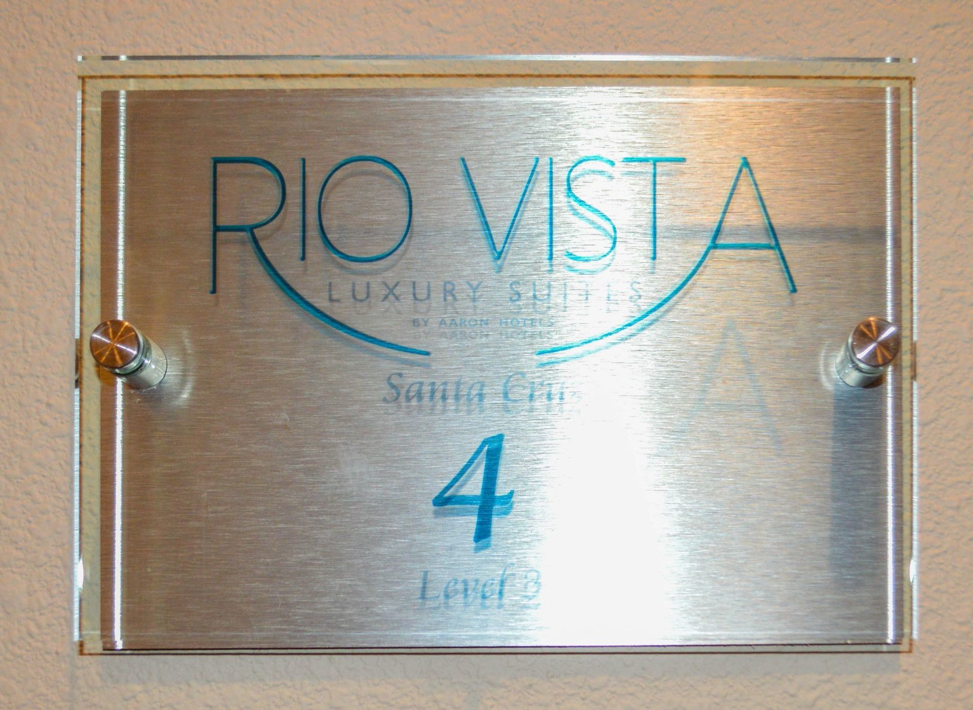 Rio Vista Hotel