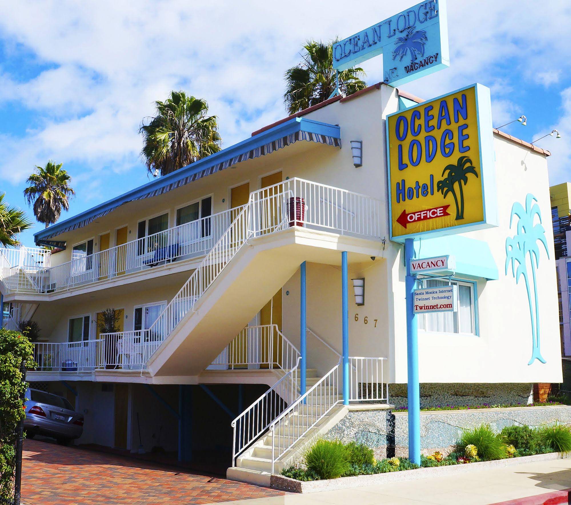 Ocean Lodge Beach Hotel