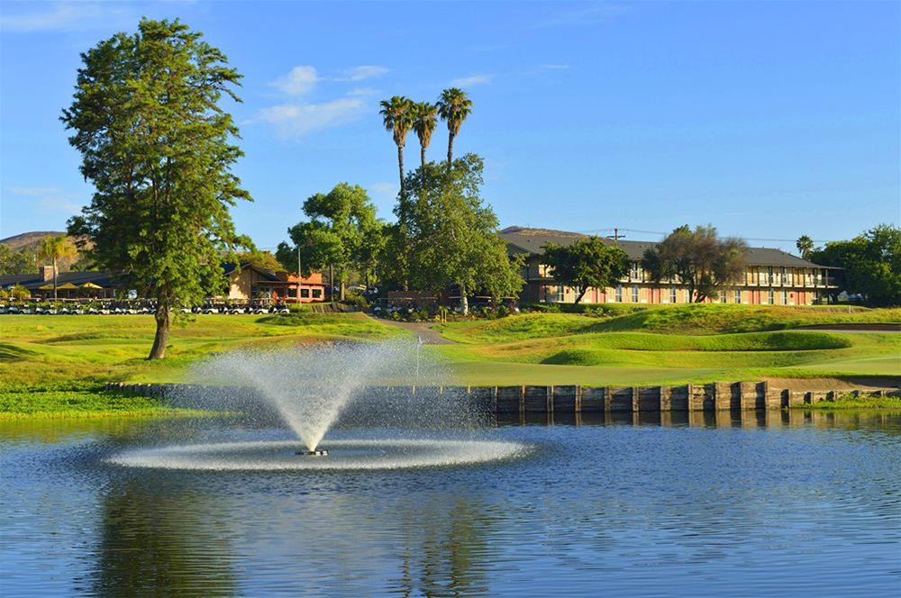 Carlton Oaks Country Club