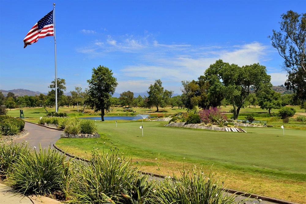 Carlton Oaks Country Club