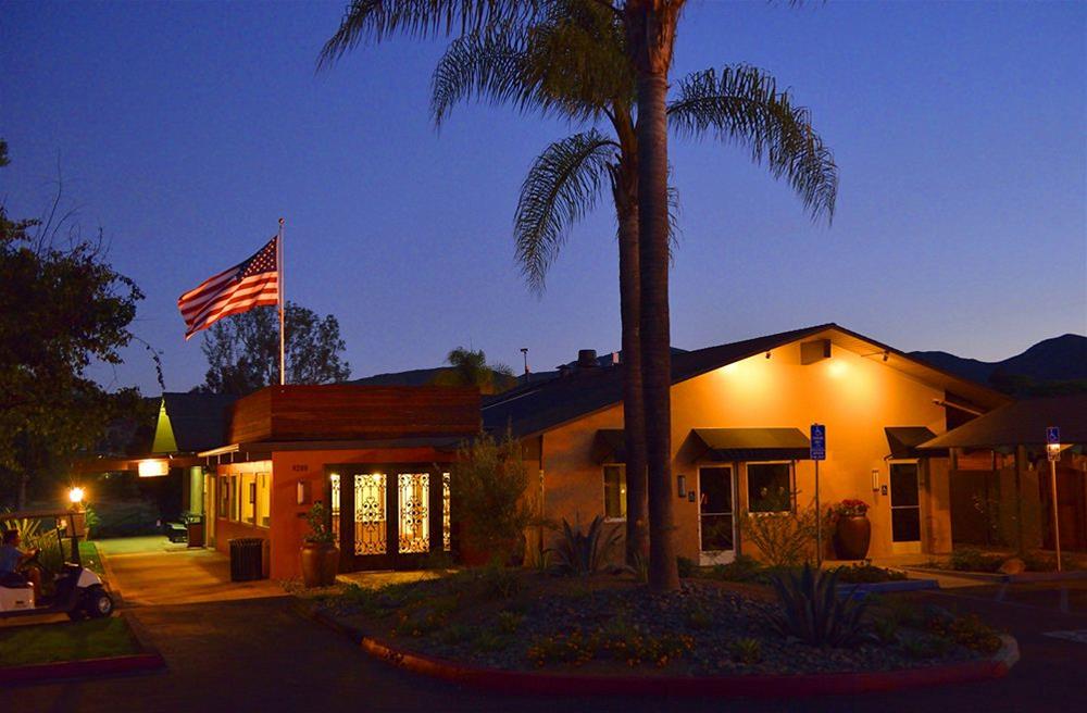 Carlton Oaks Country Club