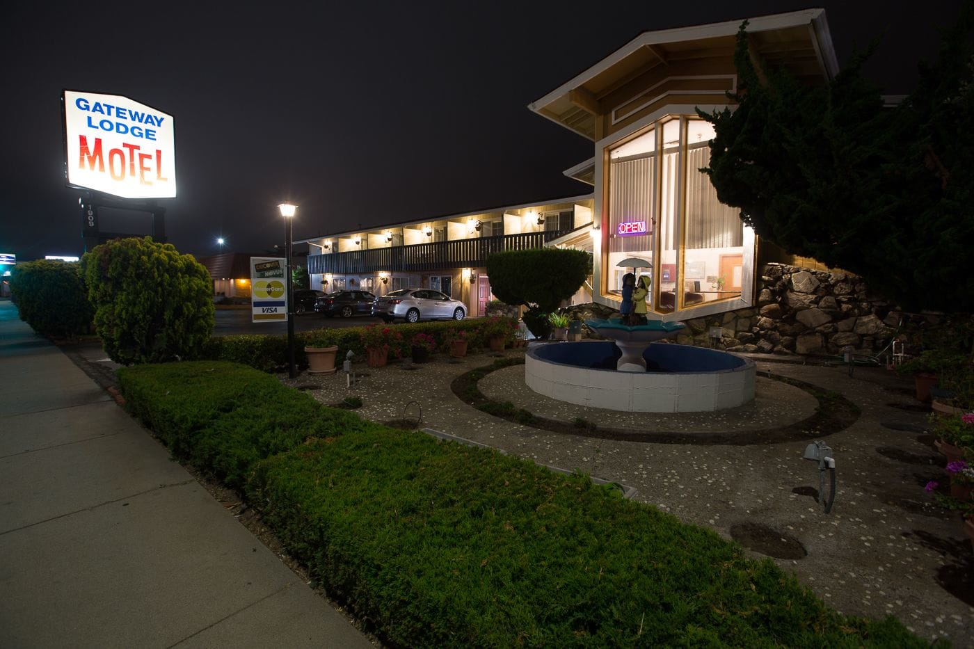 Gateway Lodge Motel