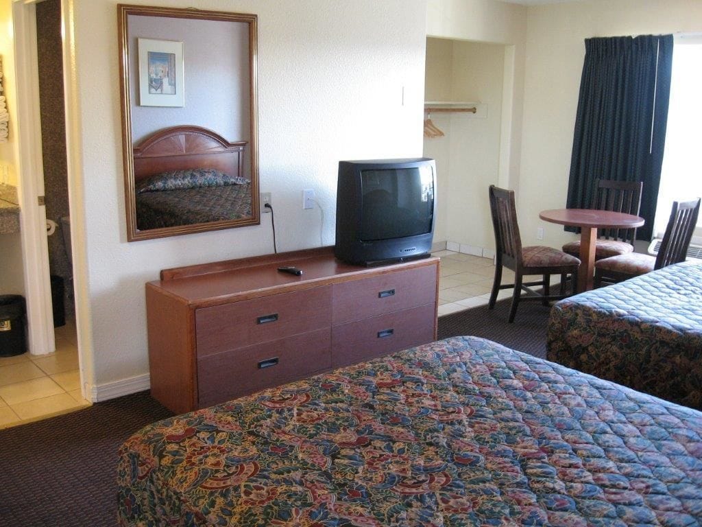Gateway Lodge Motel