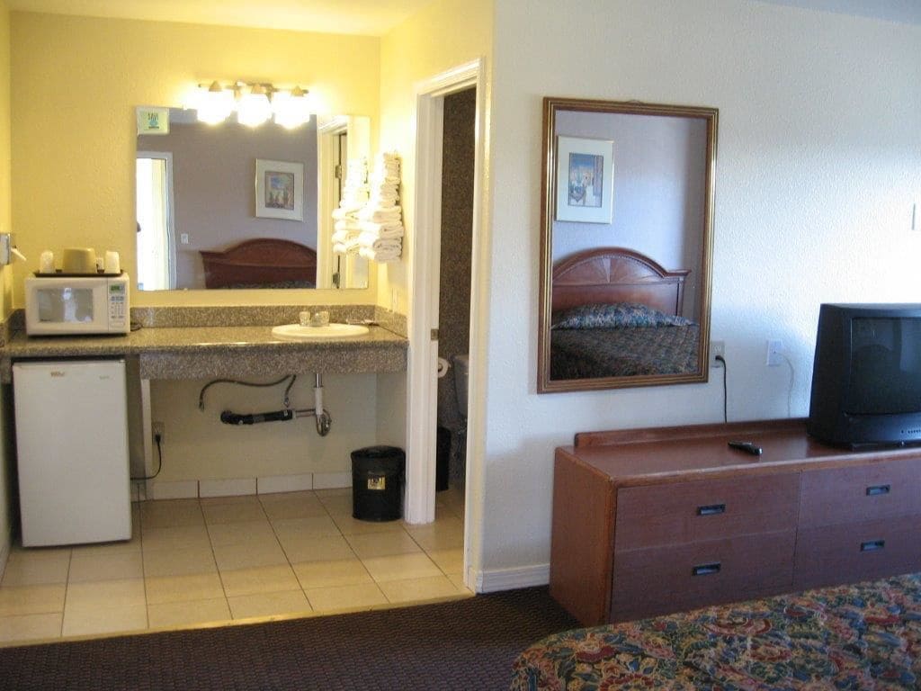 Gateway Lodge Motel
