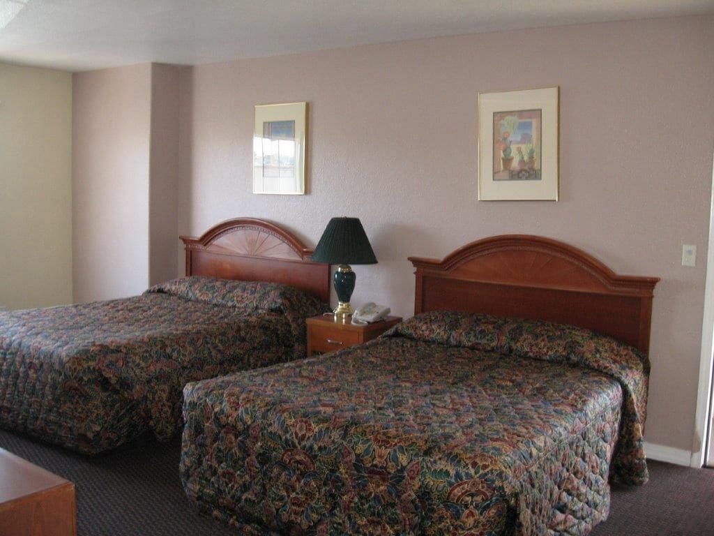 Gateway Lodge Motel