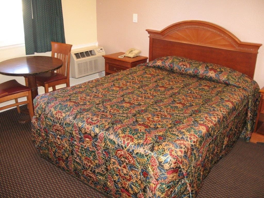 Gateway Lodge Motel