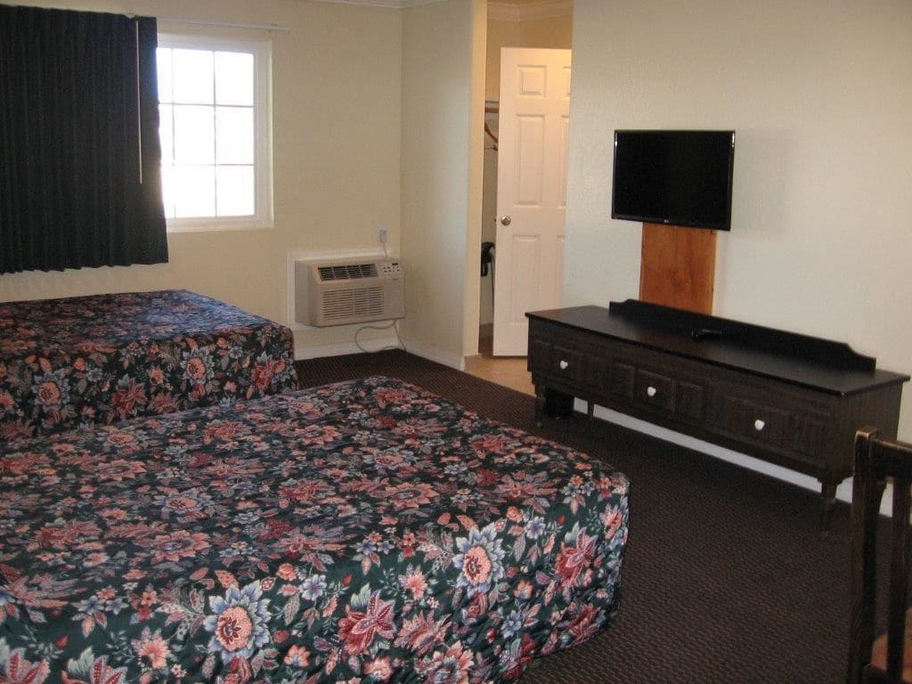 Gateway Lodge Motel