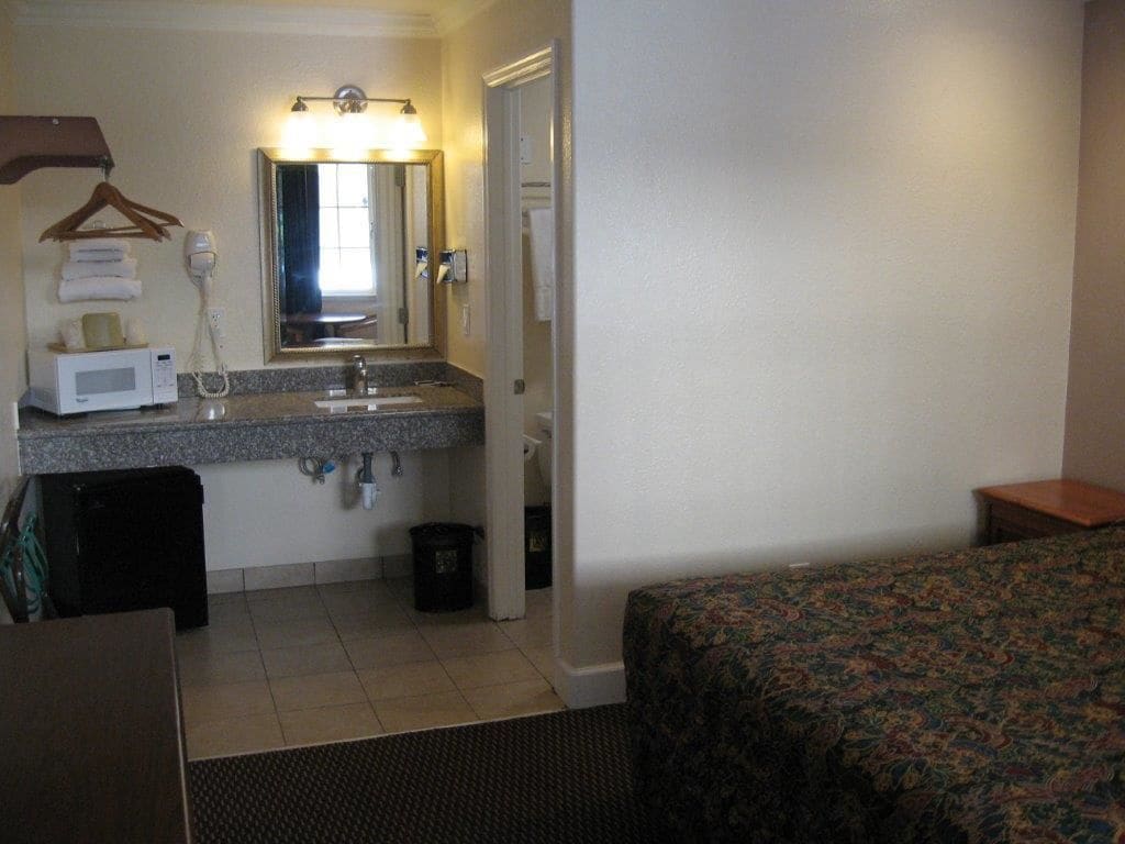 Gateway Lodge Motel