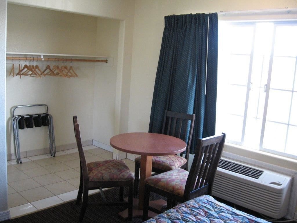 Gateway Lodge Motel