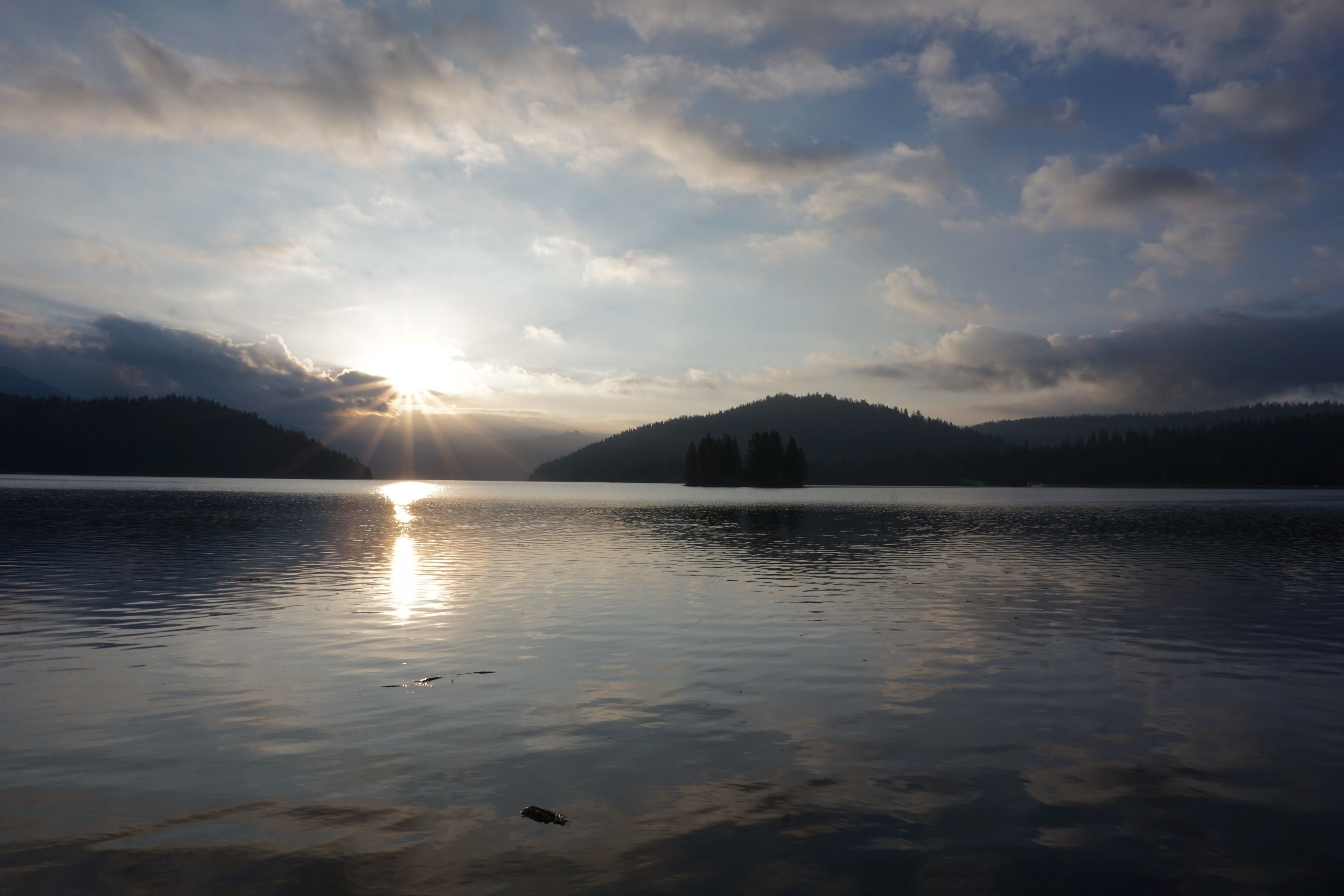 Shaver Lake Village Hotel