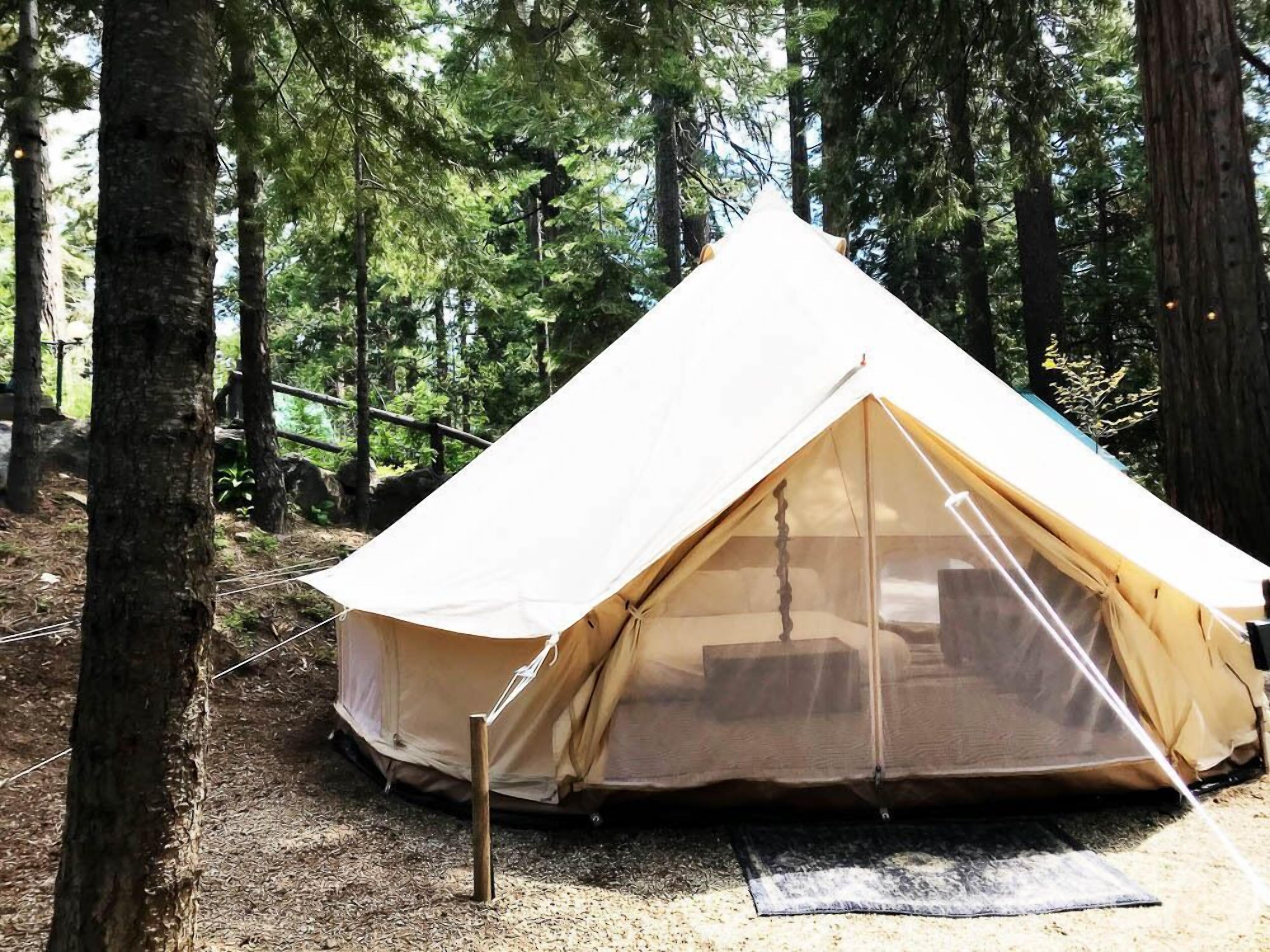 Shaver Lake Village Hotel
