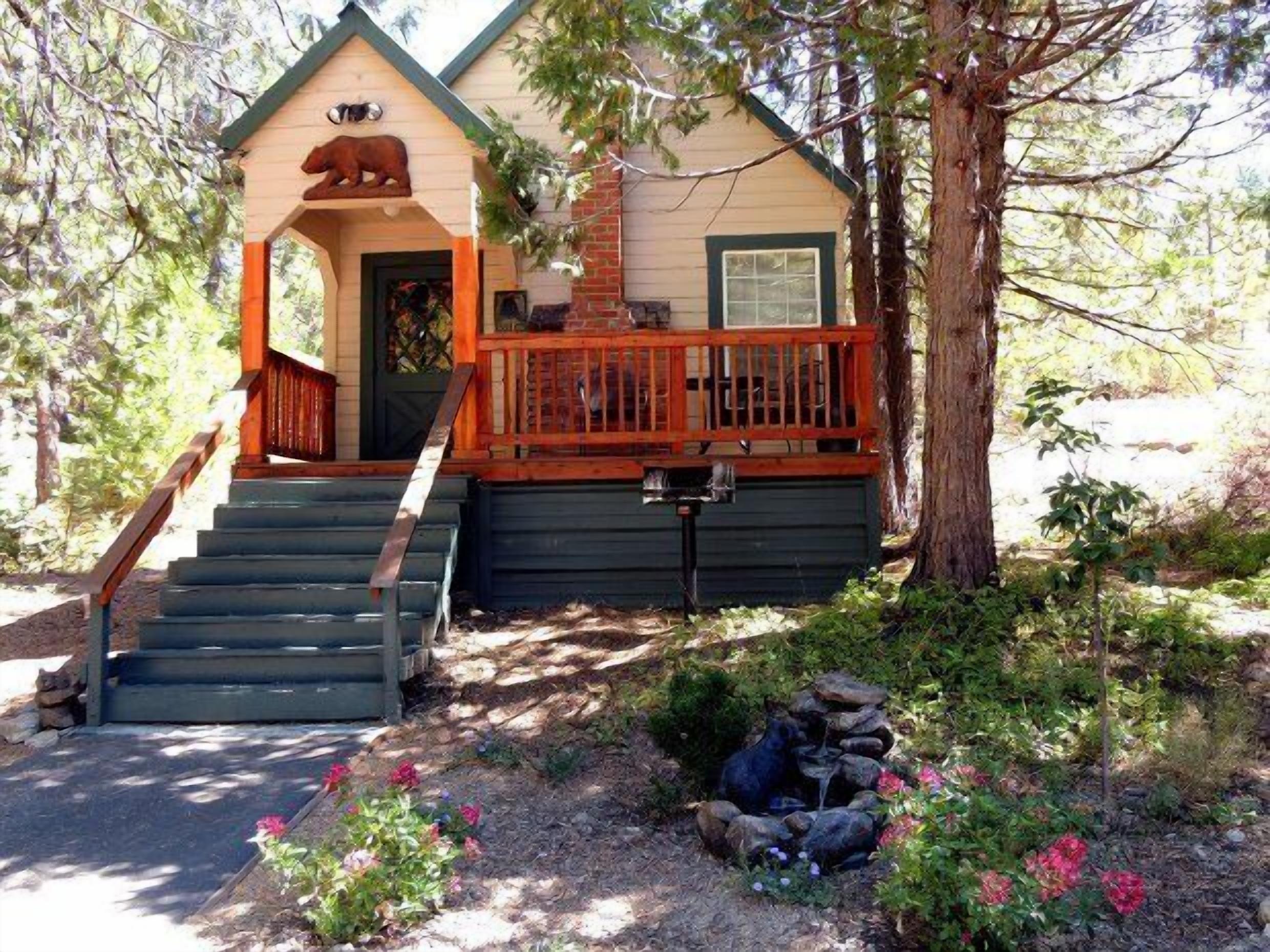 Shaver Lake Village Hotel