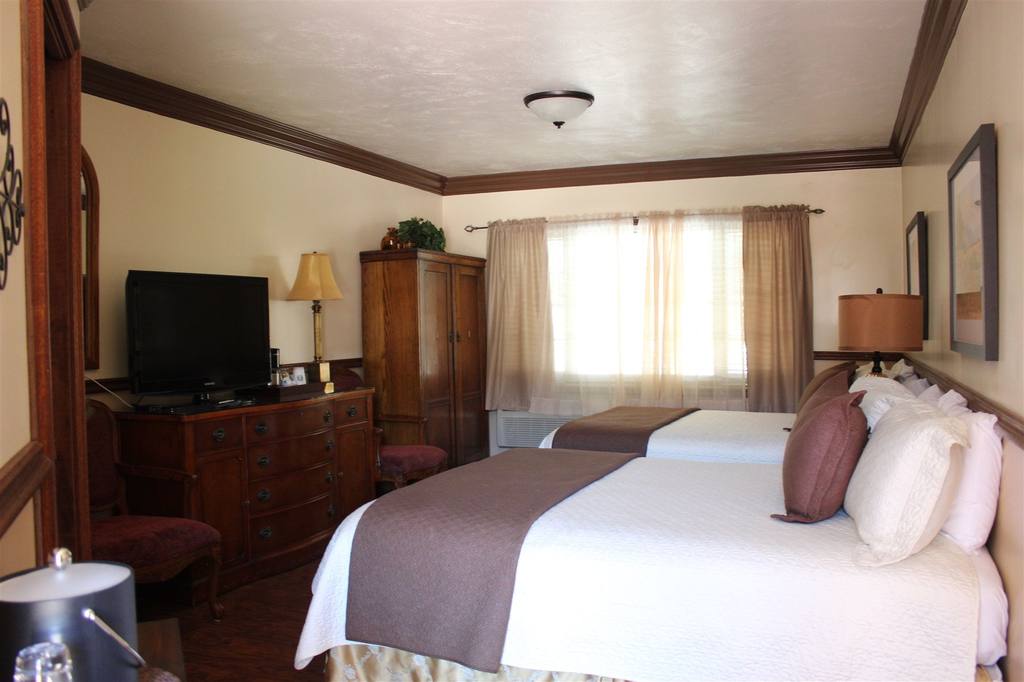 Solvang Gardens Lodge