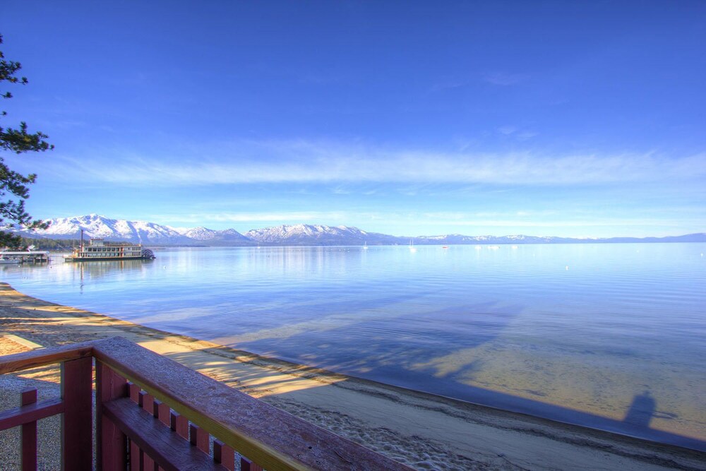 Blue Water Lodge