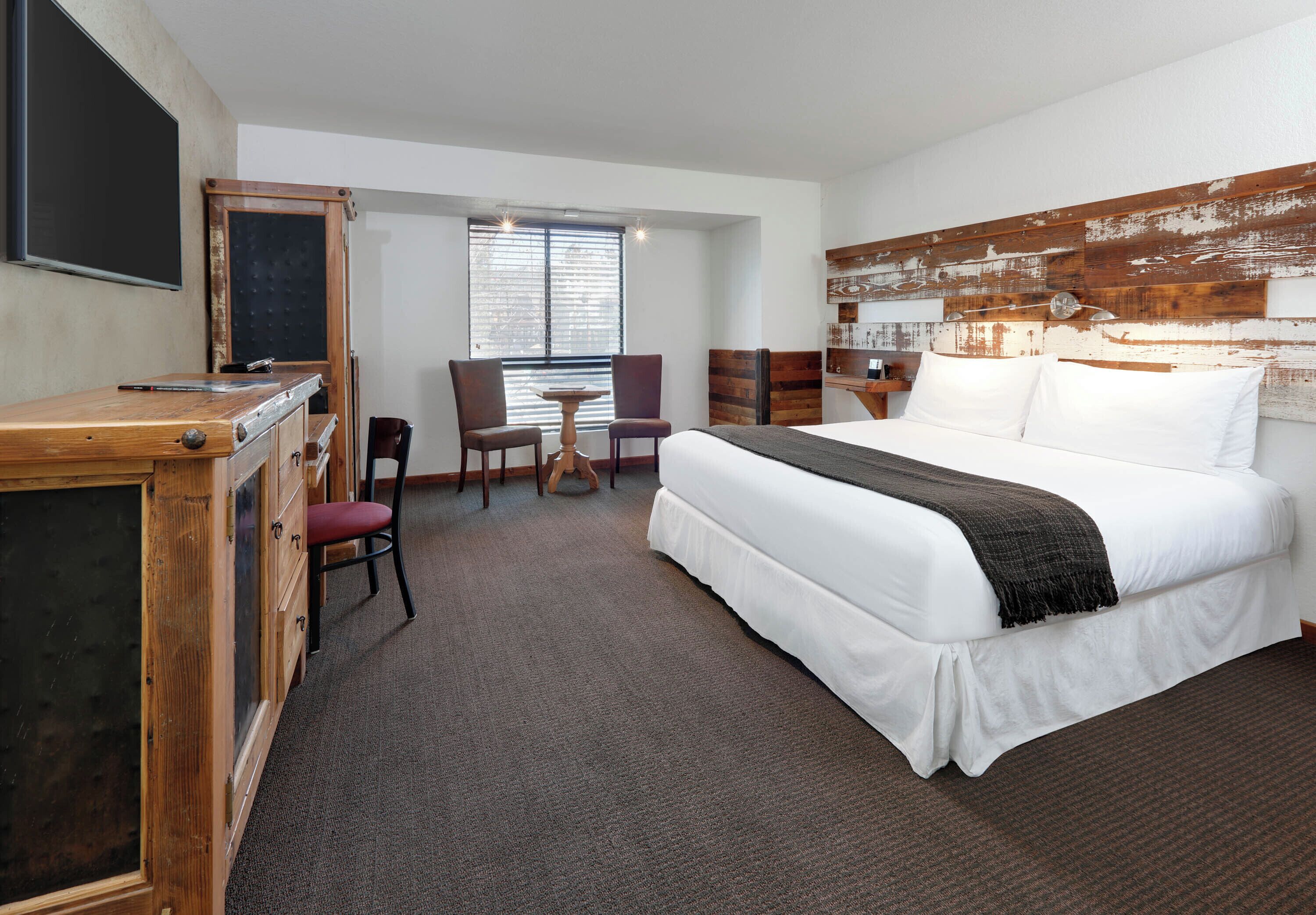 Tahoe Blue Hotel